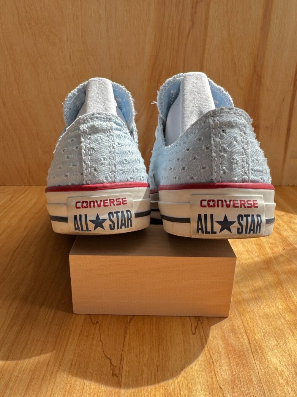 Converse Chuck Taylor Ox Eyelet Canvas Sneakers - Picture 12 of 15